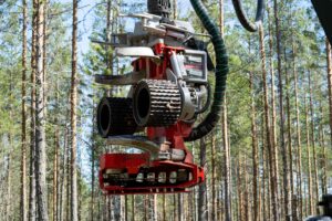 <b>Exempelssons skogar testar nya Log Max 5...</b>